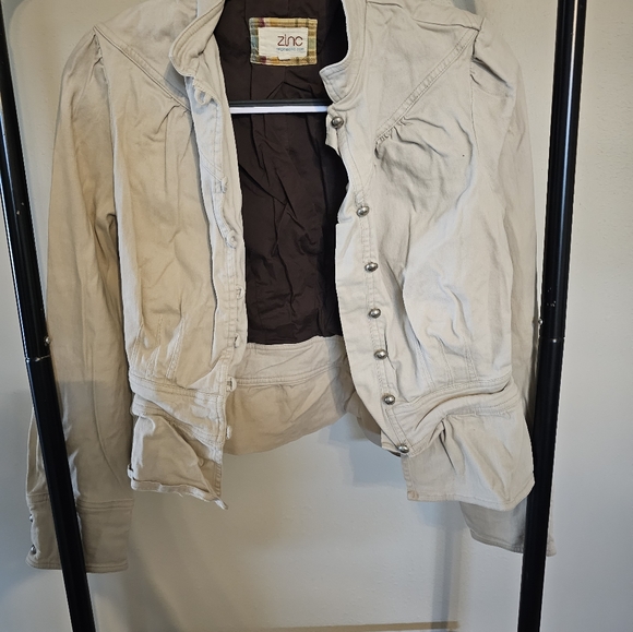 Jacket - Picture 1 of 5